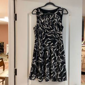 Brush stroke A line dress